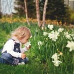 Jak zadbać o bezpieczeństwo dzieci w ogrodzie latem? Jak zadbać o bezpieczeństwo dzieci w ogrodzie latem?